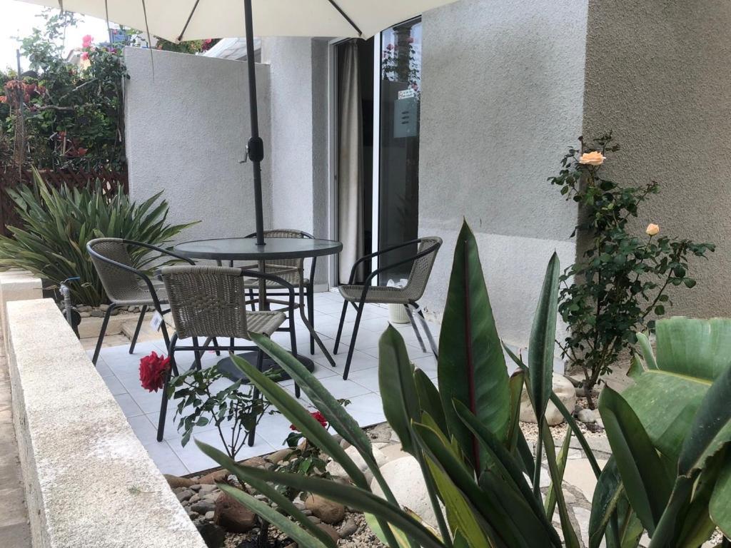 Villa Town House, Ilios Ii, Kato Paphos Extérieur photo